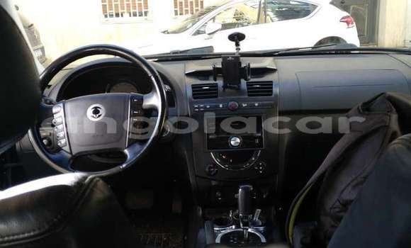 Acheter Occasion Voiture Toyota RAV4 Bleu à Luanda, Province de Luanda Acheter Occasion Voiture Toyota RAV4 Bleu à Luanda, Province de Luanda