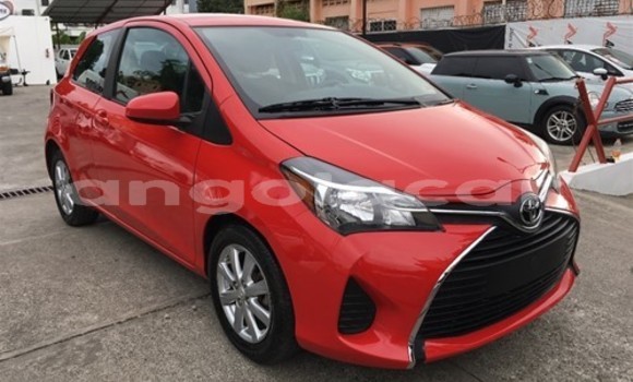 Comprar Usado Toyota Yaris Vermelho Carro em Luanda em Luanda Province