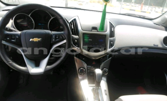 Comprar Usado Chevrolet Cruze Branco Carro em Luanda em Luanda Province Comprar Usado Chevrolet Cruze Branco Carro em Luanda em Luanda Province