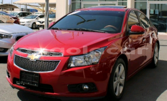 Acheter Occasion Voiture Chevrolet Cruze Rouge à Luanda, Province de Luanda Acheter Occasion Voiture Chevrolet Cruze Rouge à Luanda, Province de Luanda
