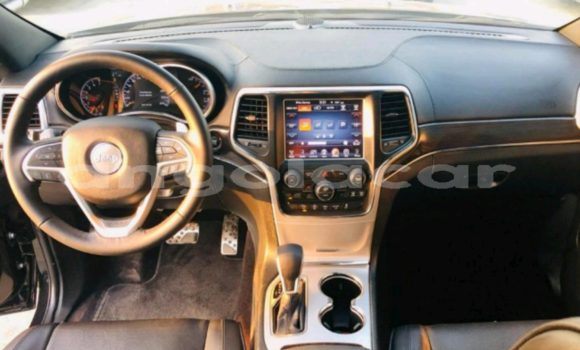 Buy Used Jeep Grand Cherokee Black Car in Luanda in Luanda Province Buy Used Jeep Grand Cherokee Black Car in Luanda in Luanda Province