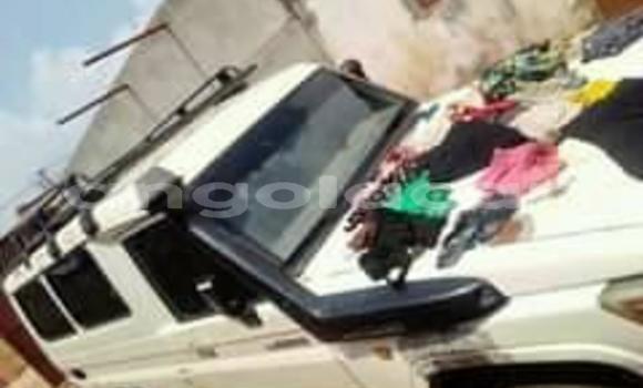 Comprar Usado Toyota Land Cruiser Branco Carro em Benguela em Benguela Comprar Usado Toyota Land Cruiser Branco Carro em Benguela em Benguela