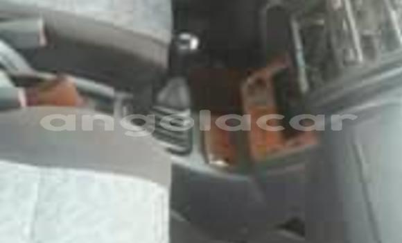 Comprar Usado Toyota RAV4 Branco Carro em Benguela em Benguela Comprar Usado Toyota RAV4 Branco Carro em Benguela em Benguela