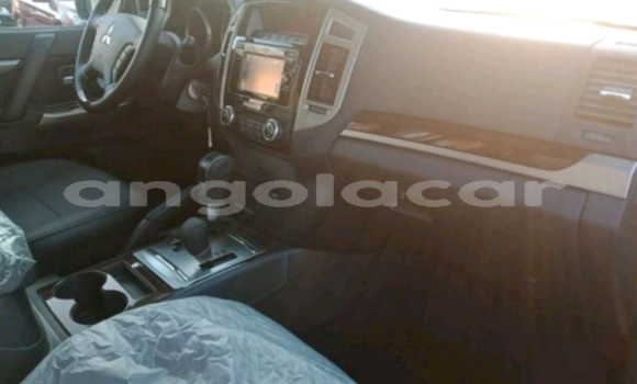Acheter Occasion Voiture Mitsubishi Pajero Noir à Luanda, Province de Luanda Acheter Occasion Voiture Mitsubishi Pajero Noir à Luanda, Province de Luanda