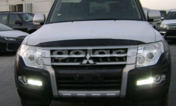 Buy Used Mitsubishi Pajero Black Car in Luanda in Luanda Province Buy Used Mitsubishi Pajero Black Car in Luanda in Luanda Province