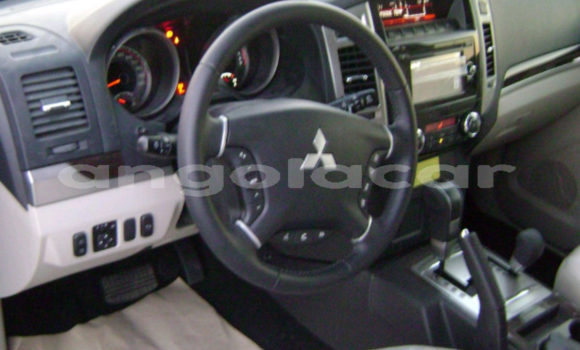 Acheter Occasion Voiture Mitsubishi Pajero Noir à Luanda, Province de Luanda Acheter Occasion Voiture Mitsubishi Pajero Noir à Luanda, Province de Luanda
