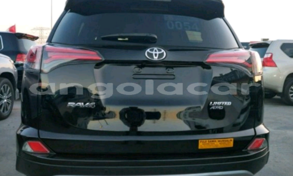 Acheter Occasion Voiture Toyota RAV4 Noir à Luanda, Province de Luanda Acheter Occasion Voiture Toyota RAV4 Noir à Luanda, Province de Luanda