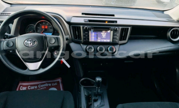 Buy Used Toyota RAV4 Red Car in Luanda in Luanda Province Buy Used Toyota RAV4 Red Car in Luanda in Luanda Province