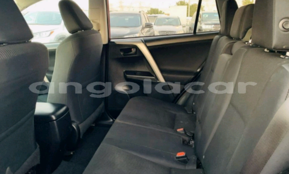 Buy Used Toyota RAV4 Red Car in Luanda in Luanda Province Buy Used Toyota RAV4 Red Car in Luanda in Luanda Province