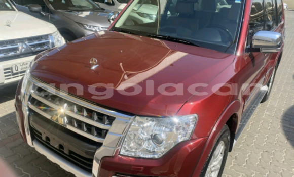 Comprar Usado Mitsubishi Pajero Vermelho Carro em Luanda em Luanda Province