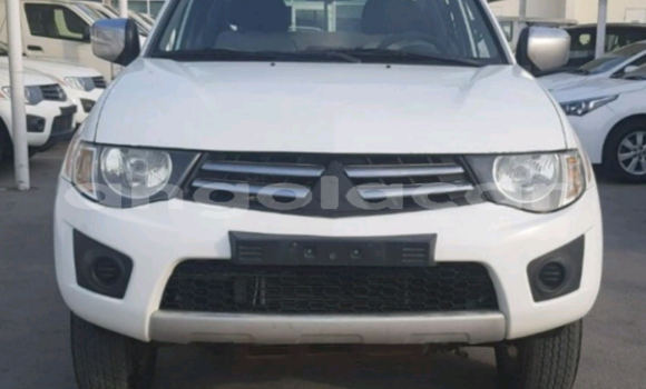 Buy Used Mitsubishi L200 Other Car in Luanda in Luanda Province Buy Used Mitsubishi L200 Other Car in Luanda in Luanda Province