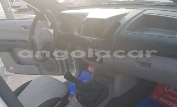 Acheter Occasion Voiture Mitsubishi L200 Autre à Luanda, Province de Luanda Acheter Occasion Voiture Mitsubishi L200 Autre à Luanda, Province de Luanda