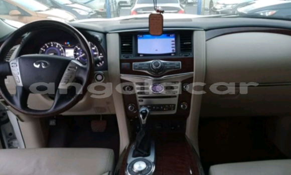 Comprar Usado Infiniti QX80 Branco Carro em Luanda em Luanda Province Comprar Usado Infiniti QX80 Branco Carro em Luanda em Luanda Province