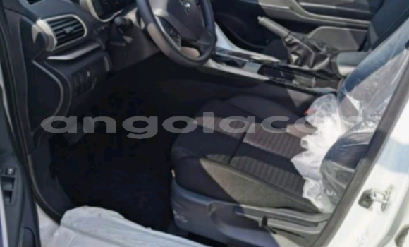 Comprar Usado Mitsubishi Eclipse Cross Branco Carro em Luanda em Luanda Province Comprar Usado Mitsubishi Eclipse Cross Branco Carro em Luanda em Luanda Province