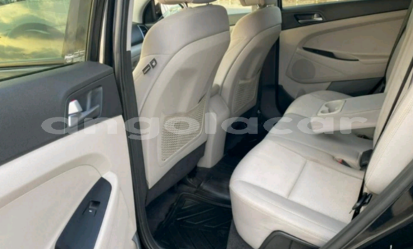 Buy Used Hyundai Tucson Black Car in Luanda in Luanda Province Buy Used Hyundai Tucson Black Car in Luanda in Luanda Province