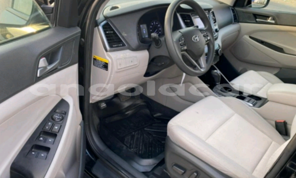 Buy Used Hyundai Tucson Black Car in Luanda in Luanda Province Buy Used Hyundai Tucson Black Car in Luanda in Luanda Province