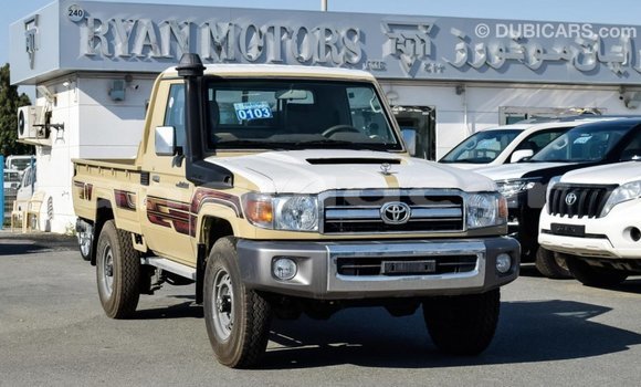 Comprar Importar Toyota Land Cruiser Bege Carro em Import - Dubai em Bengo Province Comprar Importar Toyota Land Cruiser Bege Carro em Import - Dubai em Bengo Province
