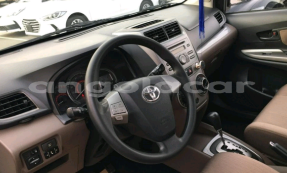 Comprar Usado Toyota Avanza Branco Carro em Luanda em Luanda Province Comprar Usado Toyota Avanza Branco Carro em Luanda em Luanda Province