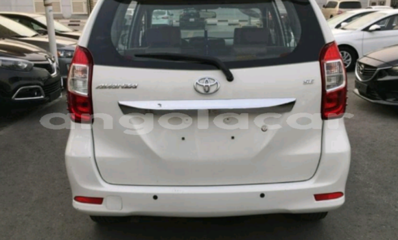 Comprar Usado Toyota Avanza Branco Carro em Luanda em Luanda Province Comprar Usado Toyota Avanza Branco Carro em Luanda em Luanda Province