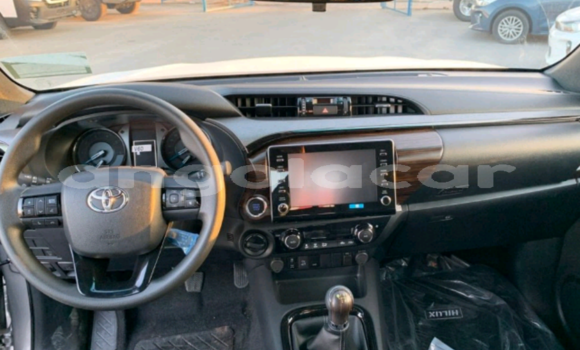 Buy Used Toyota Hilux Other Car in Luanda in Luanda Province Buy Used Toyota Hilux Other Car in Luanda in Luanda Province