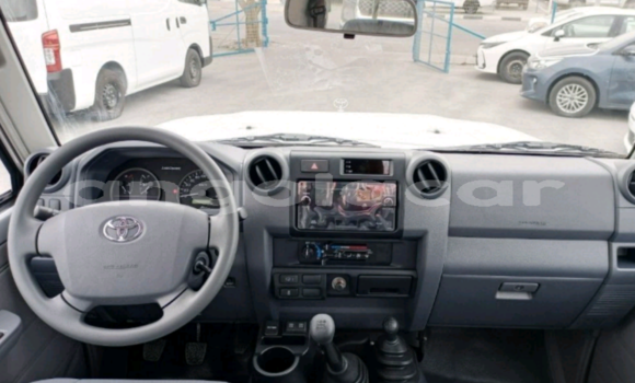 Buy Used Toyota Land Cruiser Other Car in Luanda in Luanda Province Buy Used Toyota Land Cruiser Other Car in Luanda in Luanda Province