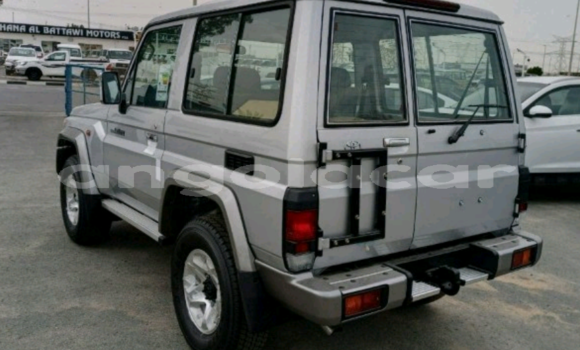 Buy Used Toyota Land Cruiser Other Car in Luanda in Luanda Province Buy Used Toyota Land Cruiser Other Car in Luanda in Luanda Province