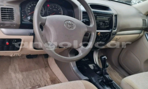 Buy Used Toyota Prado White Car in Luanda in Luanda Province Buy Used Toyota Prado White Car in Luanda in Luanda Province