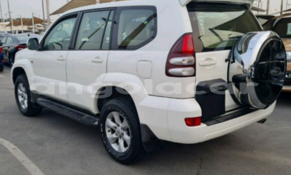 Buy Used Toyota Prado White Car in Luanda in Luanda Province Buy Used Toyota Prado White Car in Luanda in Luanda Province