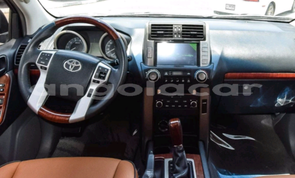 Comprar Usado Toyota Land Cruiser Azul Carro em Luanda em Luanda Province Comprar Usado Toyota Land Cruiser Azul Carro em Luanda em Luanda Province