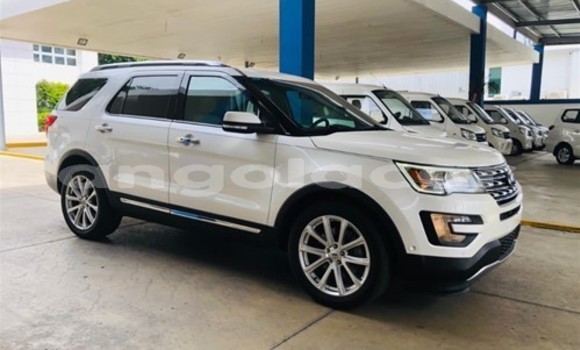 Buy Used Ford Explorer White Car in Luanda in Luanda Province Buy Used Ford Explorer White Car in Luanda in Luanda Province