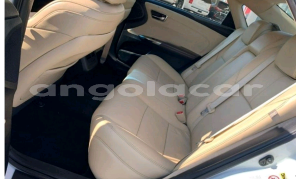Comprar Usado Toyota Avalon Branco Carro em Luanda em Luanda Province Comprar Usado Toyota Avalon Branco Carro em Luanda em Luanda Province