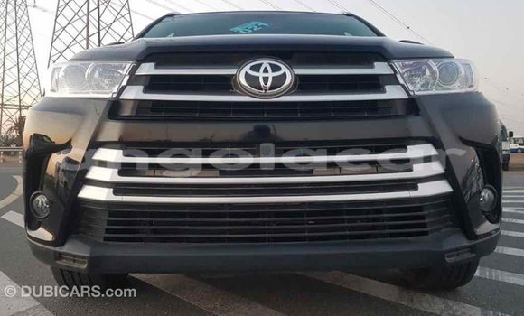 Comprar Importar Toyota Highlander Preto Carro em Import - Dubai em Bengo Province Comprar Importar Toyota Highlander Preto Carro em Import - Dubai em Bengo Province