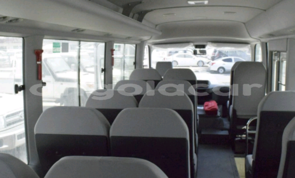 Comprar Usado Toyota Coaster Branco Carro em Luanda em Luanda Province Comprar Usado Toyota Coaster Branco Carro em Luanda em Luanda Province