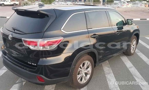 Comprar Importar Toyota Highlander Preto Carro em Import - Dubai em Bengo Province Comprar Importar Toyota Highlander Preto Carro em Import - Dubai em Bengo Province
