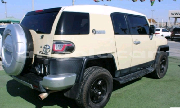 Acheter Occasion Voiture Toyota FJ Cruiser Autre à Luanda, Province de Luanda Acheter Occasion Voiture Toyota FJ Cruiser Autre à Luanda, Province de Luanda