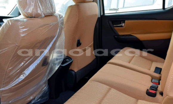 Comprar Usado Toyota Fortuner Branco Carro em Luanda em Luanda Province Comprar Usado Toyota Fortuner Branco Carro em Luanda em Luanda Province