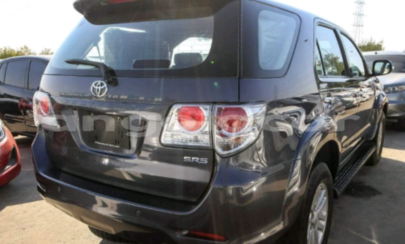 Comprar Usado Toyota Fortuner Outro Carro em Luanda em Luanda Province Comprar Usado Toyota Fortuner Outro Carro em Luanda em Luanda Province