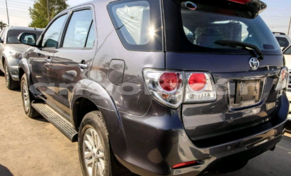 Comprar Usado Toyota Fortuner Outro Carro em Luanda em Luanda Province Comprar Usado Toyota Fortuner Outro Carro em Luanda em Luanda Province
