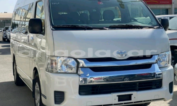 Acheter Occasion Voiture Toyota Hiace Blanc à Luanda, Province de Luanda Acheter Occasion Voiture Toyota Hiace Blanc à Luanda, Province de Luanda