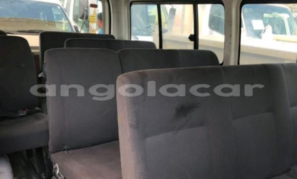 Acheter Occasion Voiture Toyota Hiace Blanc à Luanda, Province de Luanda Acheter Occasion Voiture Toyota Hiace Blanc à Luanda, Province de Luanda