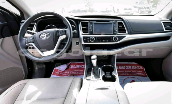 Comprar Usado Toyota Highlander Preto Carro em Luanda em Luanda Province Comprar Usado Toyota Highlander Preto Carro em Luanda em Luanda Province