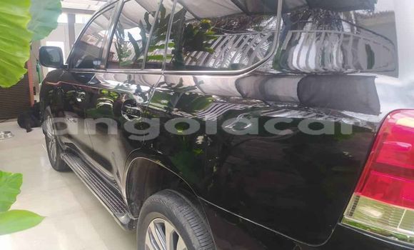 Buy Used Toyota Land Cruiser Black Car in Benguela in Benguela Buy Used Toyota Land Cruiser Black Car in Benguela in Benguela