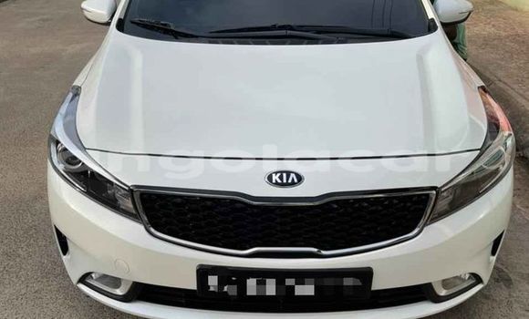 Acheter Occasion Voiture Kia Cerato Blanc à Benguela, Benguela