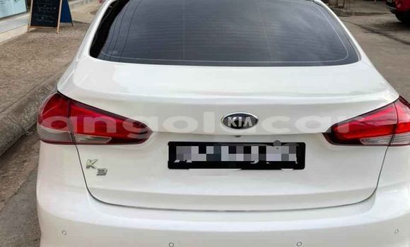 Buy Used Kia Cerato White Car in Benguela in Benguela Buy Used Kia Cerato White Car in Benguela in Benguela