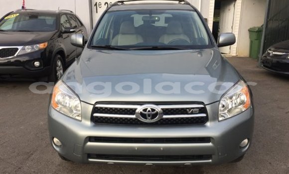 Comprar Usado Toyota RAV4 Outro Carro em Luanda em Luanda Province Comprar Usado Toyota RAV4 Outro Carro em Luanda em Luanda Province