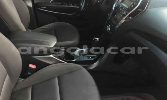 Buy Used Hyundai Santa Fe Red Car in Benguela in Benguela Buy Used Hyundai Santa Fe Red Car in Benguela in Benguela