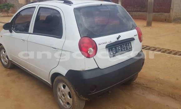 Buy Used Chevrolet spark White Car in Benguela in Benguela Buy Used Chevrolet spark White Car in Benguela in Benguela