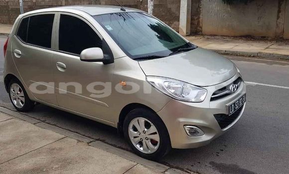 Buy Used Hyundai i10 Silver Car in Benguela in Benguela Buy Used Hyundai i10 Silver Car in Benguela in Benguela