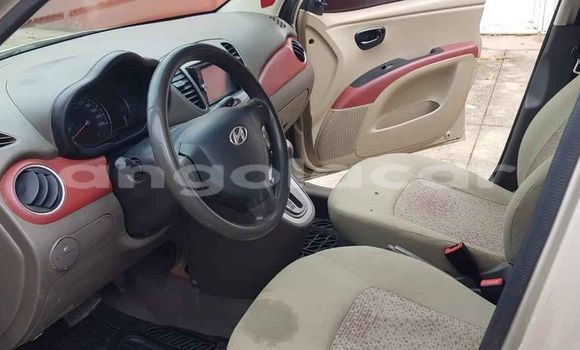 Buy Used Hyundai i10 Silver Car in Benguela in Benguela Buy Used Hyundai i10 Silver Car in Benguela in Benguela