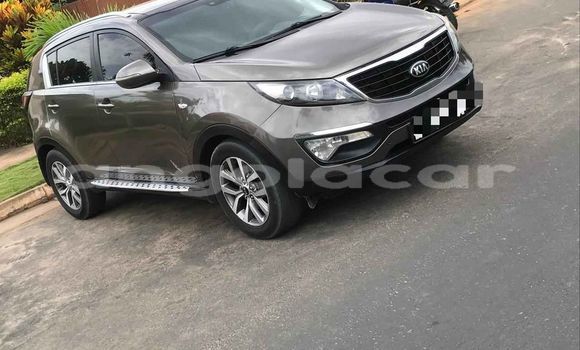 Comprar Usado Kia Sportage Marrom Carro em Benguela em Benguela
